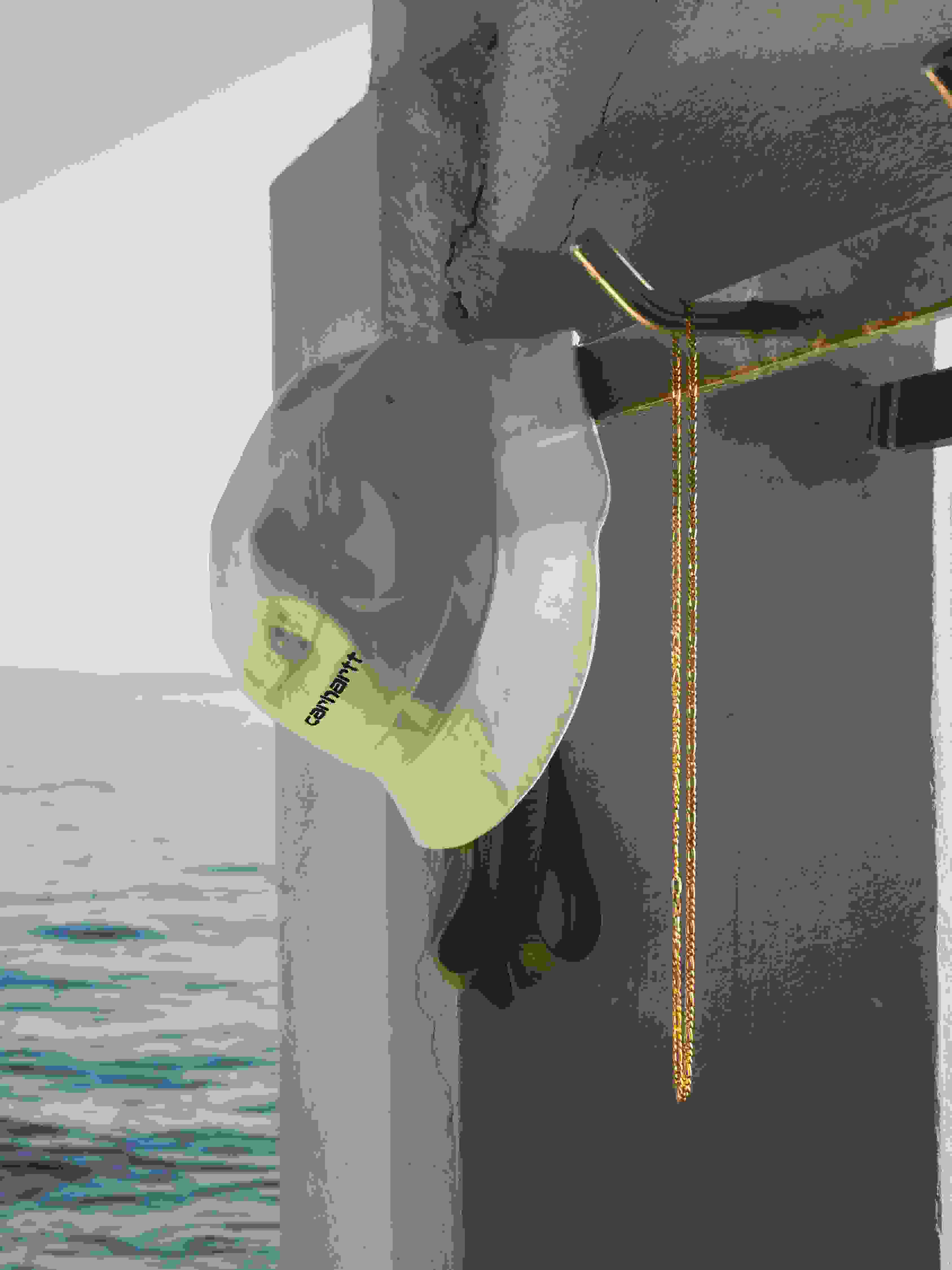 Carhartt WIP: 06. 04.